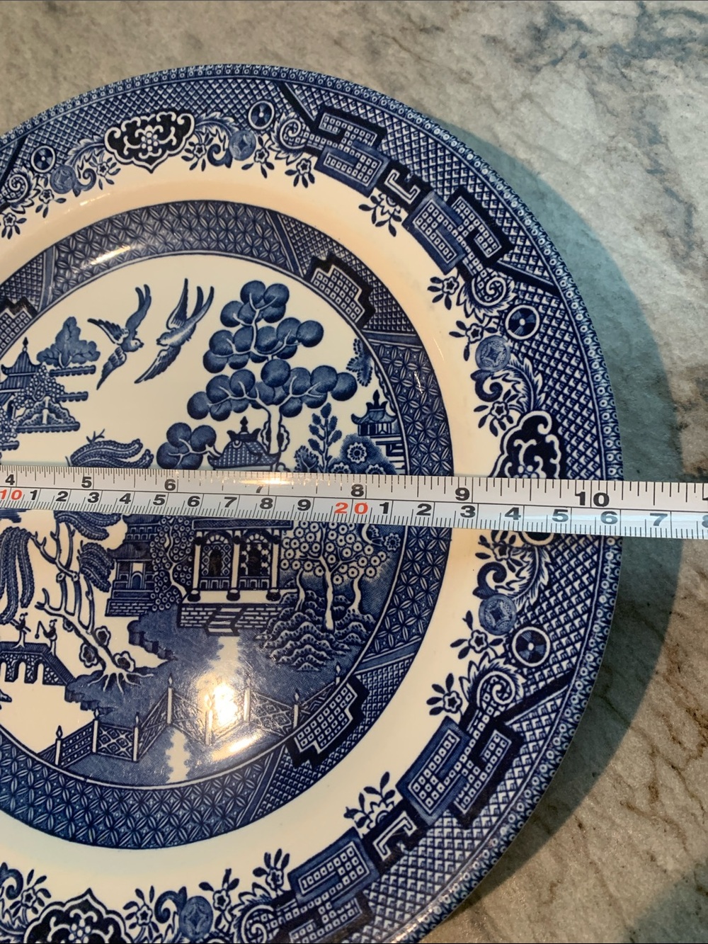 Set of 2 Blue Willow Ceramic Dinner Plates - Classic Blue and White Set - Picture 9 of 11